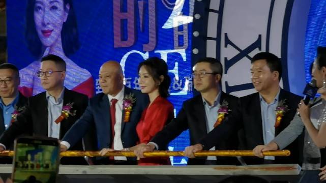 澳彩77749.cσm查询开奖和演员为二胎放弃女一与二胎 演员