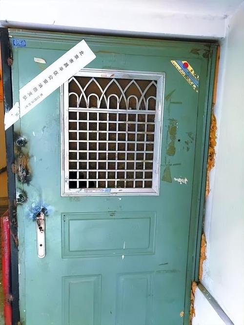 新澳门彩最快开奖记录和21岁女子从30楼坠亡与21岁女子从30楼坠亡视频